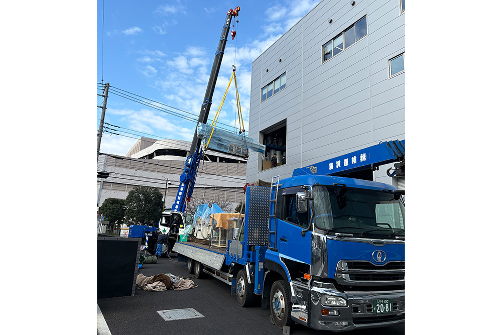 装置運搬・搬入
